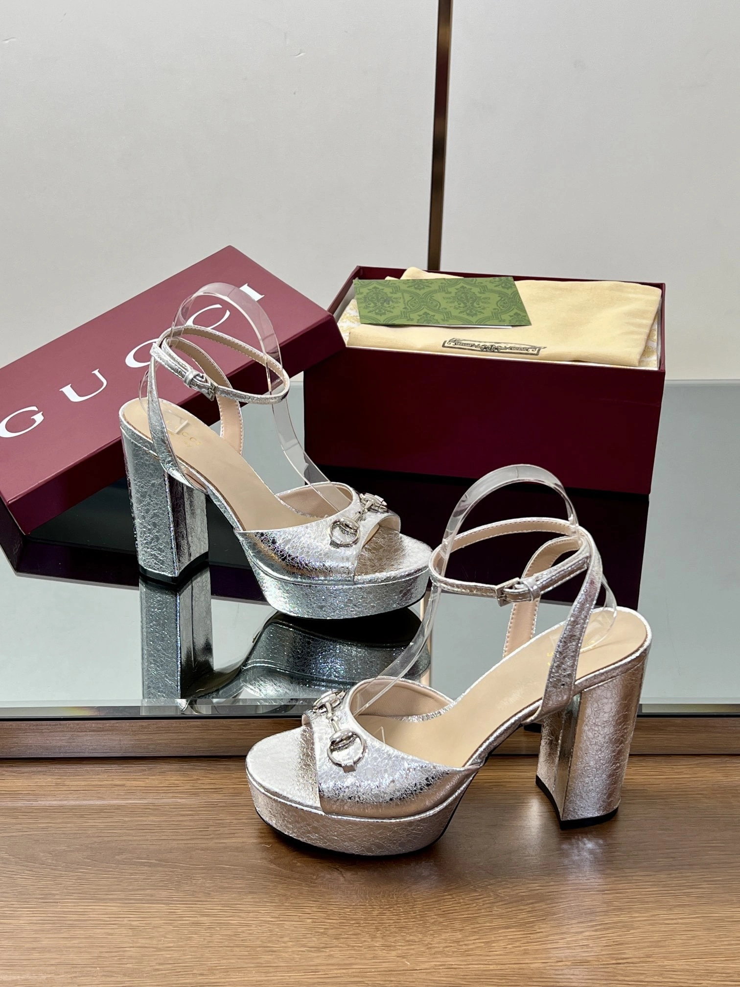 COCO-- 6u33i 8795224 DKT00 8106 Heel height：11.5cm Waterproof：3cm item:E-X362I1035